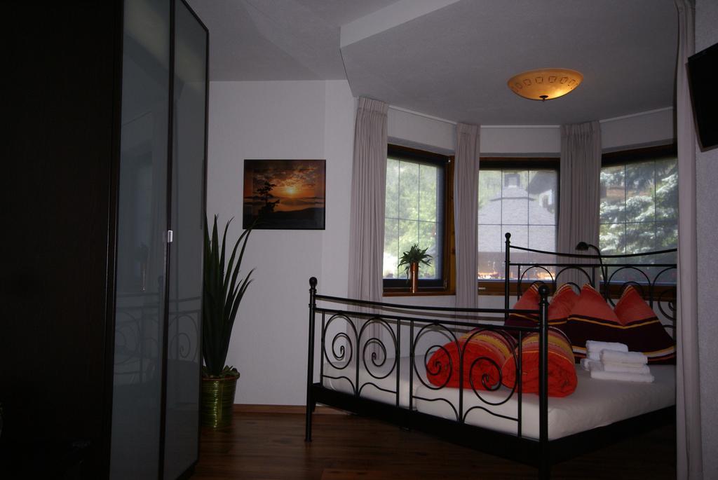 Apart Via Claudia Augusta Ried im Oberinntal Exterior photo