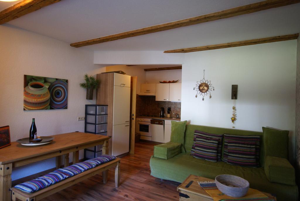 Apart Via Claudia Augusta Ried im Oberinntal Exterior photo
